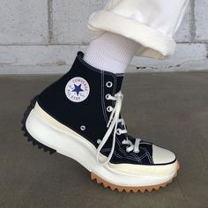 Louis Vuitton Shoes Sneakers, Minimalist Shoes, Jordan Sneakers, Shoe Inspiration, Punk Outfits, Converse Sneakers, Indie Outfits