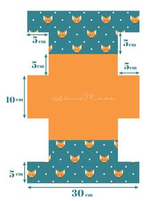 an image of a cake with foxes on it and the measurements for each tiers