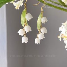 Lily of the Valley Earrings - lily flower dangle earrings - Unique Gift For Her 🤍 Hypoallergenic 🌸 Handmade with love ✨ Cute & Dainty  🎁 Gift ready 〰️Click👇🏻 Find more Earrings🎀  https://www.etsy.com/shop/byYeeSo ◽️ PACKAGING ◽️  * The jewelry will be nicely packaged * Comes with a drawstring suede pouch * If you need personalized gift note, please click the link below, add it to your cart when check out to upgrade your packaging. https://www.etsy.com/listing/1008661207/upgrade-gift-packag Fimo, Flower Dangle Earrings, Magical Jewelry, Bird Earrings, Handmade Wire Jewelry, Cute Little Things, Earrings Unique, Hanging Earrings, Unique Gifts For Her