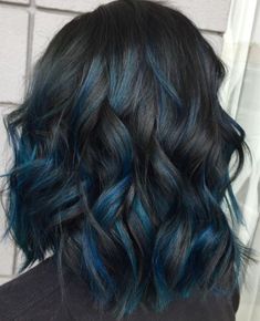 Blue And Black Hair, Hair Color Ideas For Brunettes Short, Rambut Brunette, Brunette Ombre, Short Ombre, Brunette Balayage, Ombre Hair Color