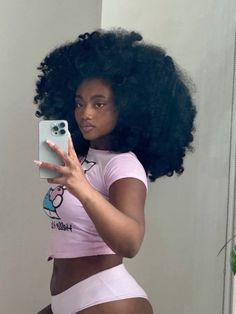 Black Hair Afro, Natural Hair Woman, Big Afro, Luscious Hair, Beautiful Curly Hair, Black Hair Care, Curly Hair Inspiration, Afro Hair, Natural Hair Inspiration