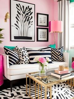 Kate Spade Bathroom Ideas, Kate Spade Bedroom, Retro Apartment, Office Idea, Colorful Room Decor, Salon Suites Decor, Kate Spade Inspired, Pink Living Room, Designer Living