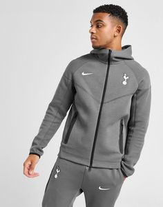 Layer up on matchday in this men's Tottenham Hotspur FC Tech Fleece Full Zip Hoodie from Nike. In a Dark Grey colourway, this standard fit hoodie is cut from Nike's iconic Tech Fleece for total comfort. It features a hood and full-zip fastening for coverage, with elasticated cuffs to hold the shape and side pockets for stashing your stadium essentials. Signed off with the Spurs crest and Nike Swoosh to the chest. Machine washable. Nike React Vision, 270 Nike, Tottenham Hotspur Fc, Chest Machine, Football Training, Tech Fleece, Nike Swoosh, Grey Nikes, Tottenham Hotspur