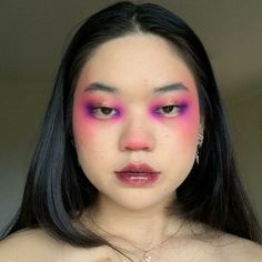 Artsy Makeup Look, Contemporary Makeup, Monochromatic Makeup Looks, Monochromatic Makeup, Artsy Makeup, Space Makeup, Ethereal Makeup, Dope Makeup