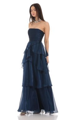 Ballgown Style Prom Dress, Deep Blue Formal Dress, Blue Maid Of Honour Dresses, Winterball Dresses Long, Prom Dresses Not Tight, Winter Formal Dresses Flowy, Masquerade Dresses And Mask, Winter Dance Dresses Long, Navy Blue Ballgown