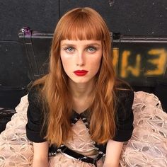 Bangs Redhead, Rianne Van Rompaey, Ginger Hair Color, Hair Knot, Beautiful Red Hair, Haircut And Color, Eye Makeup Tips, Dream Hair