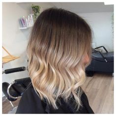 12 Hottest Chic Simple Easy-to-Style Bob Hairstyles Medium Length Ombre Hair, Ombre Bob Hair, Best Ombre Hair, Ombre Blond, Ombre Bob, Brown Ombre Hair, Brunette Balayage Hair