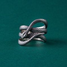 Unique Snake ring! Made with oxidized technique with a great attention to details ! -Material : 925 Sterling Silver We will make this ring special for you ! Please allow 3-5 business days for this process ~ ❥Ready to ship in 3-5 business days ❥ Estimate shipping time : US- 7-10 days Europe- 7- 30 days Rest of the world - 7-35 days ~Ships in beautiful gift box ~ Please feel free to ask any questions! Best regards! Snake Women, Silver Snake Ring, Serpent Jewelry, Serpent Ring, Snake Ring Silver, Men Ring, Snake Ring, Mens Pendant, Women Ring