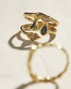 portrait ring with sapphire tear drop Surrealist Portrait, Diamond Eyes, Pamela Love, 18k Gold Jewelry, Dope Jewelry, Jewelry Lookbook, Funky Jewelry, Sapphire Jewelry, Dream Jewelry