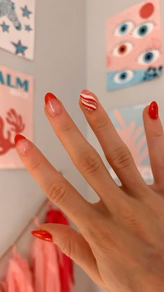 Here are cute preppy chirstmas nails!! Simple Christmas Nails￼, Easy Christmas Nails For Beginners, Nail Easy Ideas, Aesthetic Nails For Christmas, Cute Nail Ideas Christmas, Red French Tip Christmas, Christmas Easy Nail Designs, Easy Nail Designs Christmas, Gel Nails No Acrylic