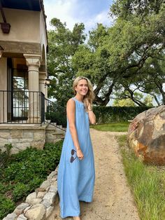 MASON'S DAUGHTER Eloise Dress, Blue Linen King Dress, Tell Me More, Blue Summer Dresses, Summer Linen Dresses, Linen Maxi Dress, Effortless Elegance, Linen Dress, Summer Activities, Dress Blue