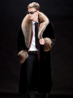 Nice Outfits For Men, Men Dress Outfits, Leather Overcoat, Leather Jacket Long, Stylish Men Wear, Long Coat Men, Fur Coat Fashion