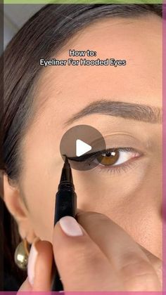 Contour For Round Face, Step By Step Eyeliner, Epic Ink Liner, Eyeliner For Hooded Eyes, Liner Makeup, New Year's Makeup, Simple Eyeliner, Perfect Eyeliner, Eye Liner Tricks