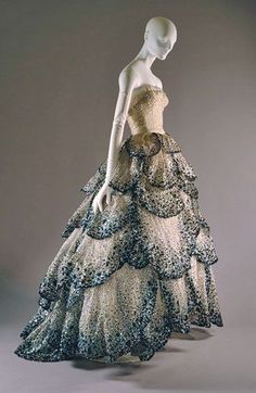 Dior Evening Gown, Vintage Evening Gowns, Christian Dior Haute Couture, Dior Haute Couture, Christian Dior Couture, فستان سهرة