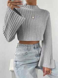 women's sweatshirt design things fashion style jeans look for spring-autumn Baggy Turtleneck Outfit, Winter Mode Outfits, Smart Casual Dress, Shein Outfits, Autumn Fashion Casual, Gaming Clothes