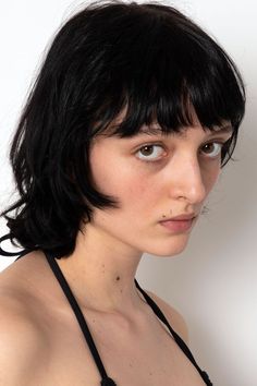 Editorial Hairstyles Short Hair, 90s Editorial Hair, Short Hair Editorial Fashion, Bangs Editorial, Straight Hair Editorial, Model Face, Hair Reference, 인물 사진, Interesting Faces