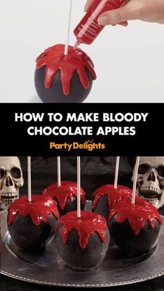 We have over 30 options for making your own Halloween decorations this year. Your trick-or-treaters will enjoy your efforts and the yummy edibles. Halloween Buffet Ideas, Easy Halloween Party Food Ideas, Halloween Party Food Ideas, Menu Halloween, Easy Halloween Party Food, Halloween Buffet, Recetas Halloween, Halloween School Treats, Halloween Party Food