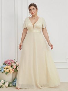 Albaricoque  Collar manga corta Chifón Liso A línea Embellished No-Elástico Plus Bridesmaid Dresses, Ivory Gown, Plus Size Wedding Gowns, 파티 드레스, Party Dresses Online, Ruffle Trim Dress, Plunging Neck, Pleated Maxi Dress, Model Beauty