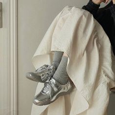 These Balletcore Aesthetic Satin Bow Sneakers have a satin upper and a ribbon lace-up tie in front✨ Material: Vegan Leather Run small, please review the sizing information Ballet Shoes Vintage, Ballet Sneakers, Balletcore Aesthetic, Female Packing List, Silver Lace, Rubber Shoes, Womens Ballet Flats, Bow Sneakers, Bow Design