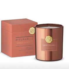 Rituals Suede Vanilla Luxury Scented Candle Private Collection 360g, Brown Rituals Candle, Scented Candles Packaging, Luxury Candles Packaging, Candles Packaging, Candle Box Packaging, Perfume Collection Fragrance, Luxury Candle, Scented Candles Luxury, Candle Packaging