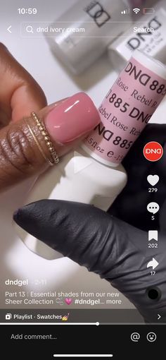 Short Nails Dip Powder Spring, Dnd Gel Polish Colors Winter 2023, Dnd Gel Polish Colors Winter, Dnd Nail Colors, Dnd Gel Polish Colors