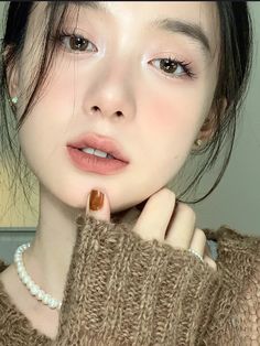 Asian Nose Rhinoplasty, Natural Makeup Korean Look, Korean Natural Makeup Ulzzang, Make Up Looks Korean, Korean Soft Makeup, Soft Asian Makeup, Asian Natural Makeup, Natural Makeup Korean