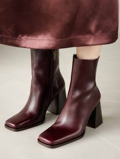 Wilma Cabernet - High heel boots with square-toe in bordeaux Leather Women Heel Boots, Cold Fits, Heel Boots, Heeled Ankle Boots, High Heel Boots, Womens Heels, Winter Season, High Heel