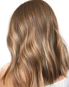 Brunette Hair Color Shades, Best Brunette Hair Color, Sand Blonde, Golden Brown Hair Color, Golden Brown Hair, Brown Hair Color, Hair Color Light Brown, Brown Balayage