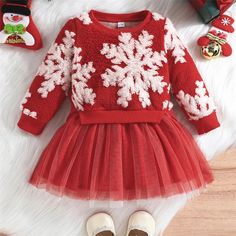 Get ready to dress your little lady in our sweet and elegant SNOWFLAKE dress - the ultimate combination of coziness and style! With it's festive red color, playful snowflakes details, and fluffy tulle, it's the perfect holiday look. Tulle Dress Long Sleeve, Tulle Skirts Outfit, Tulle Dress Long, Snowflake Dress, Baby Girl Princess Dresses, Girls Tulle Dress