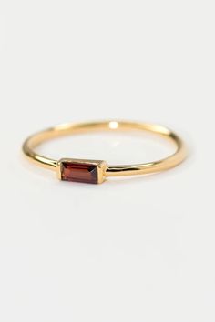 10K Solid Gold Red Garnet Baguette Ring - January Birthstone, Dainty Stacking Ring for a Touch of Elegance by Glitterlgolds on Etsy Garnet And Gold, Baguette Ring, January Birthstone