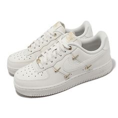 ad eBay - Nike Wmns Air Force 1 07 LX AF1 Sail Metallic Gold Women Casual Shoes FV3654-111 
 
 * S/N:  FV3654111
 
 * Color:  SAIL/SAIL-METALLIC GOLD
 
 * Made In:  Vietnam
 
 * Condition:  Brand New With Box
 
. Nike Air Force Gold, Nike Air Force 1 Gold, Gold Nike Shoes, Air Force Shoes, White Nike Shoes, Women Casual Shoes, Nike Gold, Nike Air Force 1 07, Cute Sneakers