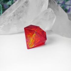 SHIPPING UPDATE: it's not guaranteed, that your order will be delivered before Christmas. If you need it before Christmas, choose express shipping - it will be delivered by fedex courier. Handmade epoxy resin diamond crystal with fire inside 🔥 It has a stunning gradient mix of warm colors - yellow, orange and red. With sparkling glitter inside, it looks amazing in sunlight! It can be a perfect gift, matching for various outfits and people - it's eye-catching for cool fashion in summertime, or y Witchy Outfits, Witch Pendant, Ombre Necklace, Autumn Witch, Fire Jewelry, Resin Diamond, Fire Inside, Necklace Red, Red Orange Yellow