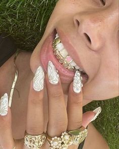 Female Grills, Girl Grillz, Teeth Gems, Grillz Teeth, Dope Jewelry Accessories, Digital Board, Tooth Gems, Gold Grillz