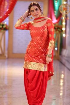 Beautiful punjabi patiala suit to save for your Karvachauth! | Designer party wear dresses, Designs for dresses, Stylish dresses for girls पटियाला सलवार, Punjabi Dress Design, Patiala Dress, Custom Design Dress, Patiyala Dress, Patiala Suit Designs, Indian Actors, Patiala Suit