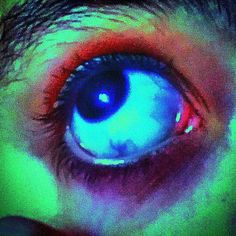 🫒 Crazy Eyes Aesthetic, Eye Strain Art Aesthetic, Cool Eye Pictures, Rainbow Eyes Aesthetic, Prosthetic Eye Aesthetic, Dilated Eyes Aesthetic, Color Blind Art, Different Eye Drawings, Colorful Model Photography