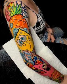 Spongebob Sleeve Tattoos, Sponge Bob Tattoo Ideas, Spongebob Tattoo Ideas, Spongebob Moments, Cartoon Legs, Butterfly Ankle Tattoos, Spongebob Tattoo, Hard Tattoos, Cr7 Vs Messi