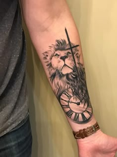 Tato Jam, Lion Forearm Tattoos, Outer Forearm Tattoo, Lion Tattoo Sleeves, Petit Tattoo, Cross Tattoos For Women, Lion Head Tattoos, Cross Tattoo For Men, Clock Tattoo Design