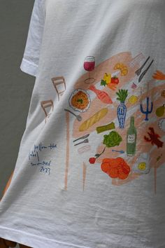 yllwthelabel Cute Graphic Tees Aesthetic, Diy Graphic Tee, Vintage Shirt Design, Food T, Oversized Graphic Tee, White Tee, Retro Outfits, Infant Tees, Spring Summer Fashion