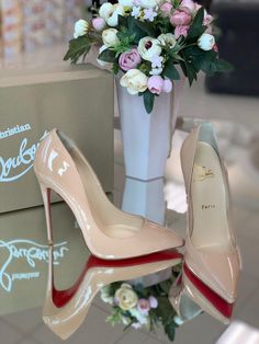 Elegant Shoes Heels, Fashion Shoes Heels, Classy Shoes, Christian Louboutin Heels