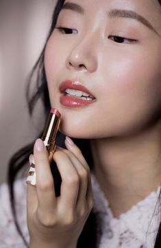 What it does: A buildable lip color that combines the shine of a gloss, the comfort of a balm and the melt-in color of a lipstick.What it does: It's formulated with a hydrobooster complex, which is composed of hyaluronic acid and konjac glucomannan microspheres, which help lips look immediately plumped and smoothed. With repeated application, lips feel increasingly nourished, soft and protected from external aggressions. Its rich, addictive, melt-in texture provides absolute comfort, while the s Refillable Lipstick, Shine Lipstick, Moringa Oil, Sisley Paris, Beauty Regimen, Smooth Lips, Lip Color, Hyaluronic Acid, Lip Colors