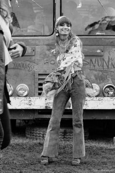 Woodstock Style, Woodstock Fashion, Festival Mode, Splendour In The Grass, 70s Aesthetic, Estilo Hippie