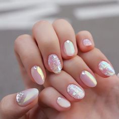 Holo Flake Nails, Nails Art Tutorial, 2023 Nails, Nails Art Designs, Blush Nails, Pretty Nail Art Designs, Romantic Date, Kawaii Nails, Celebrate Love