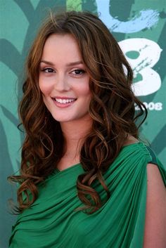 Hairstyle Wavy Hair Female. There are any references about Hairstyle Wavy Hair Female in here. you can look below. I hope this article about Hairstyle Wavy Hair Female can be useful for you. Please remember that this article is for reference purposes only. #hairstyle #wavy #hair #female Rambut Brunette, Formal Hairstyles For Long Hair, Hair Styles 2014, Leighton Meester, Curly Hair Women, Blair Waldorf, Long Wavy Hair