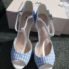 Madison Blue And White Gingham Platform Shoes. Never Worn. Heel Height 6 Inches. Platform Height 2 Inches. Nwot Gingham Shoes, Plaid Shoes, Blue Gingham, Gingham Print, Shoe Print, Gorgeous Shoes, Platform Shoes, Really Cute Outfits, Blue Shoes