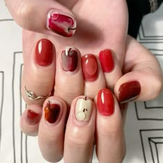 Apple Picking Nails, Jelly Nails Fall, Fall Apple Nails, Fig Nails, Pumpkin Nails Short, Apple Nails Design, Nail Ideas At Home, Apple Nail Art, Nails Inspo Fall