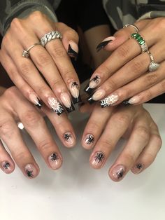 Nail Ideas For Couples, Holloween Nails, Mens Nails, Red Acrylic Nails, Hard Nails, Grunge Nails, Matching Couple, Fire Nails, Pretty Acrylic Nails