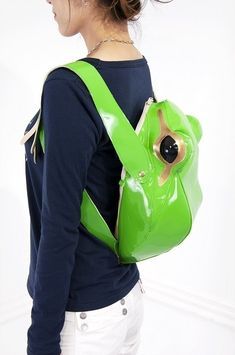 Frog Backpack, Back To School Fashion, Otaku Mode, Tokyo Otaku Mode, It Bag