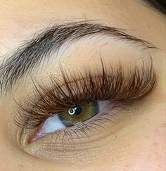 Brown Eyelashes Extensions, Lash Extensions Styles Color, Eyelash Extensions Styles With Color, Brown Lashes Extensions, Brown Lash Extensions Eyelashes, Brown Eyelash Extensions Lashes, Spike Eyelash Extensions, Lash Extensions Spiked Style, Classic Lashes With Spikes