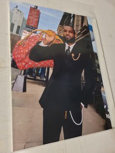 LeBron James Louis Vuitton Magazine Advertisement (Red Bag Over Shoulder) Comes in plastic with backboard. Packed and shipped with care. Louis Vuitton Magazine, Magazine Advertisement, Red Bag, Lebron James, Beauty Book, Art Collection, Bathing Beauties, Louis Vuitton, Magazine