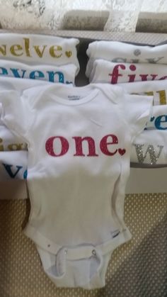 Month to month onesies, milestone months onesies, twelve month onesies, photo prop onesies by TwoLittleHeartbeats on Etsy Monthly Onesies Girl, Baby Onsie Cricut Size, Cricut Milestone Blanket Diy, Milestone Onesies, Month Onesies, White Bodysuit With Name Print For First Birthday, Crafts By Month, Vinyl Inspiration, Monthly Onesies